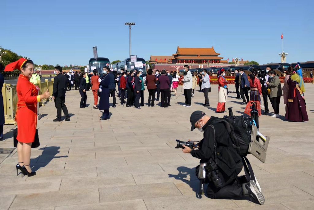 68KpBA3PJnyEHnXM7OzoVQP1BNBSbzzoKLp