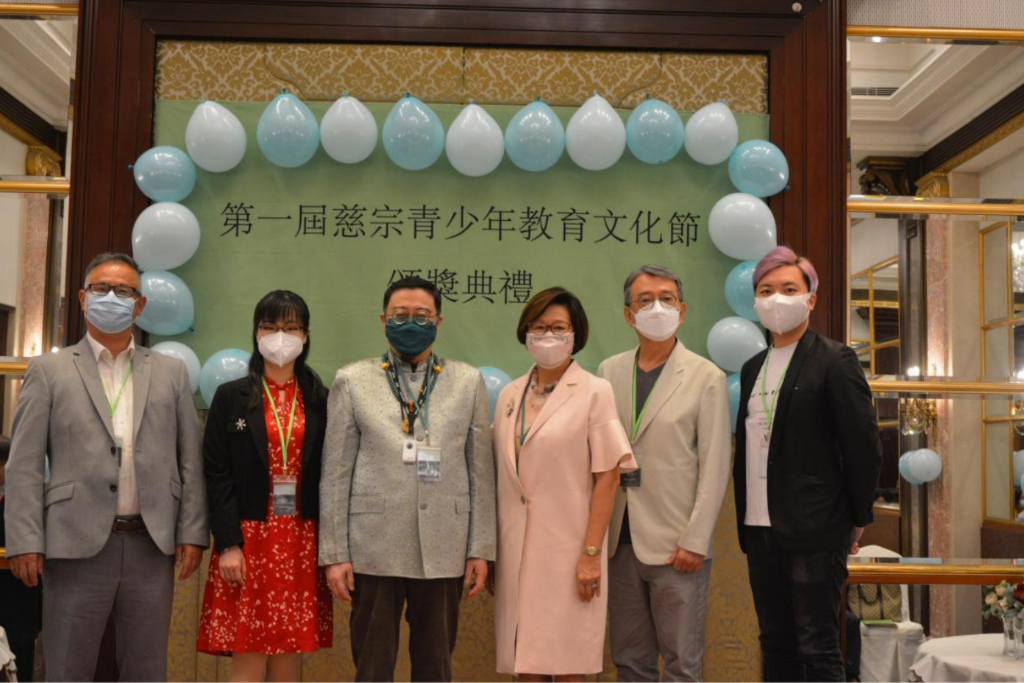 截屏2022-05-22 上午10.56.03