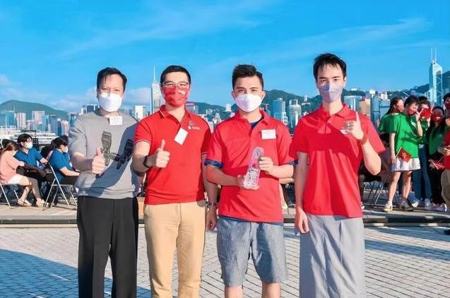 左1香港青年爱乐乐团慈善基金会主席团副主席蔡朝旭,2光大控股副总裁苏晓鹏,3西藏香港交流促进会执行主席杨淼,4副主席古家辉 截图 2022-07-12 上午11.08.25