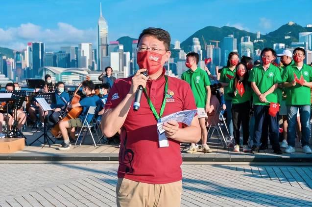香港华菁会主席李中致辞 截图 2022-07-12 上午11.07.09