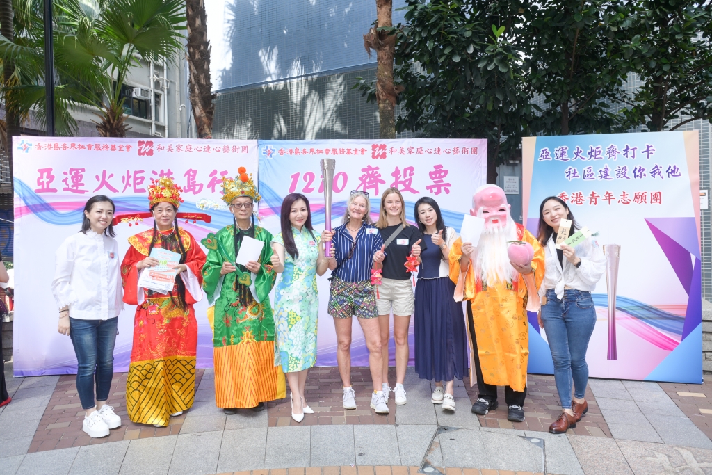 å¤§æç¹æå±ç¤ºæ­å·äºéæç«ç¬ï¼ä¾å¸æ°èäºéç«ç¬åå½±2_DSC_4928