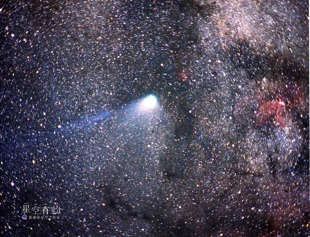 哈雷彗星 “調頭”了  天文探討