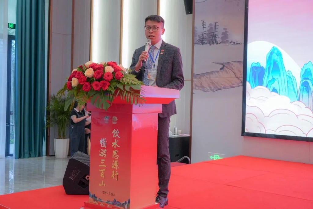 香港公务员总工会主席冯传宗发言