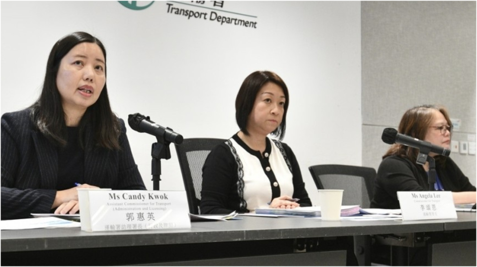 33566111ea2741b69a45d03a18d1ca35