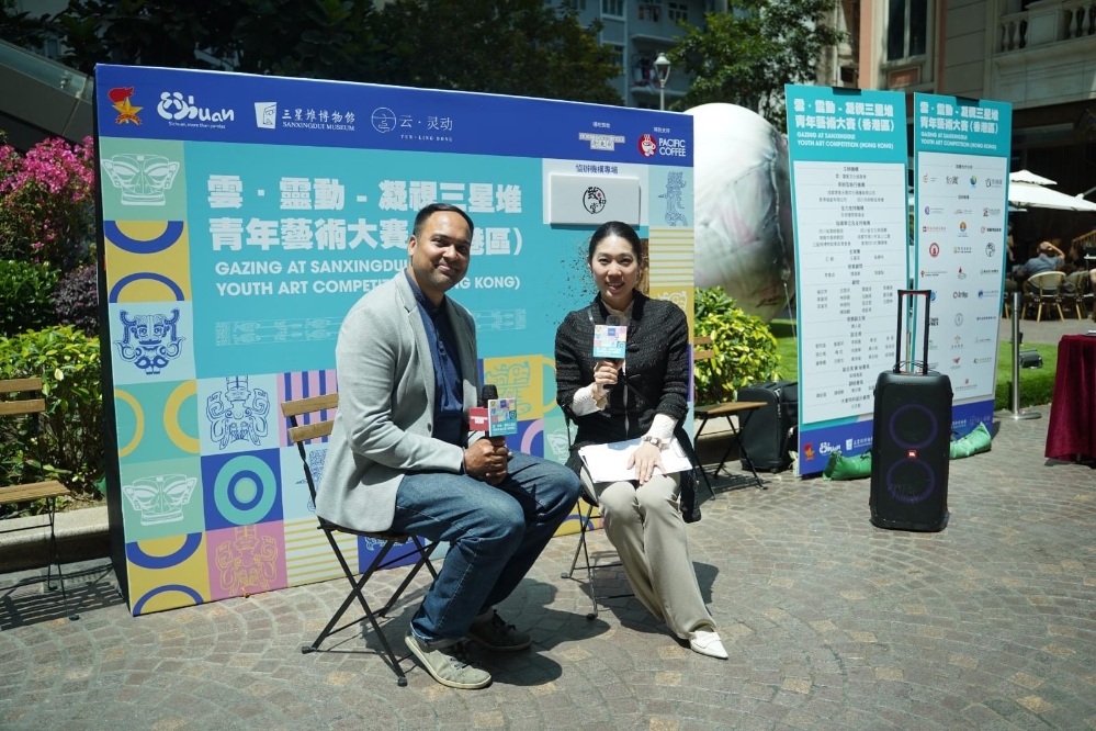 8b99a25a063fc3f9f75c112bba32314