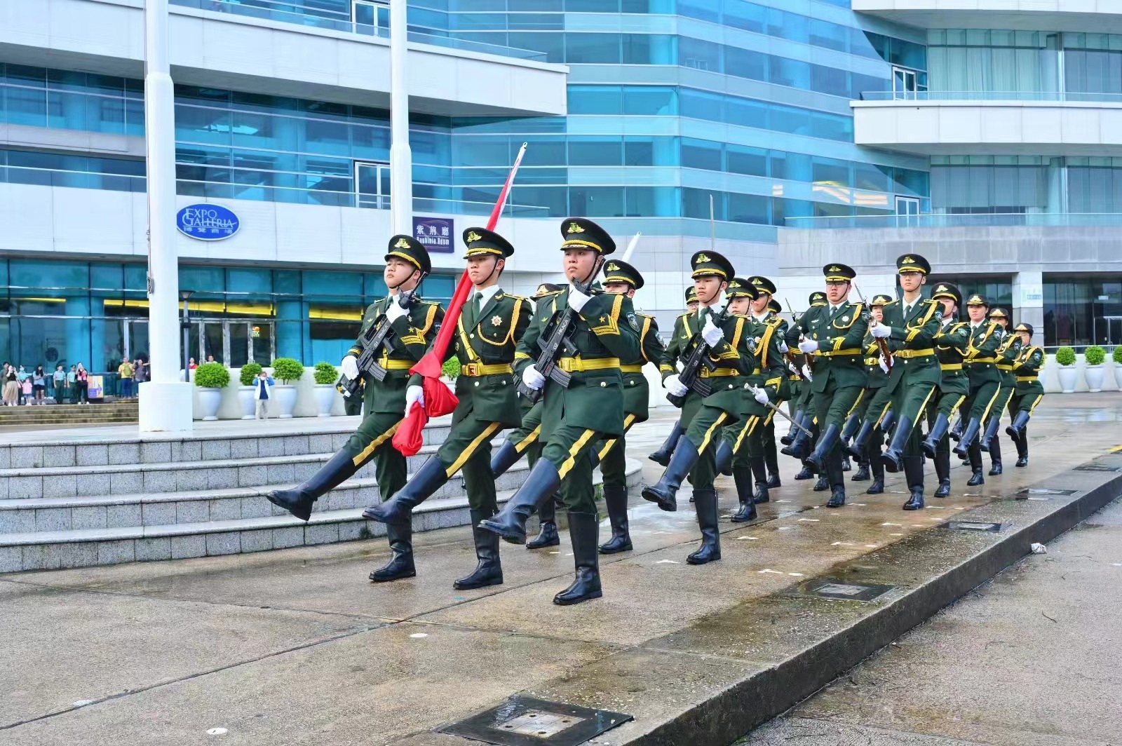 56c71e7147ae541ce995c935200f3894